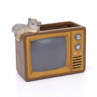 Retro Tv Planter